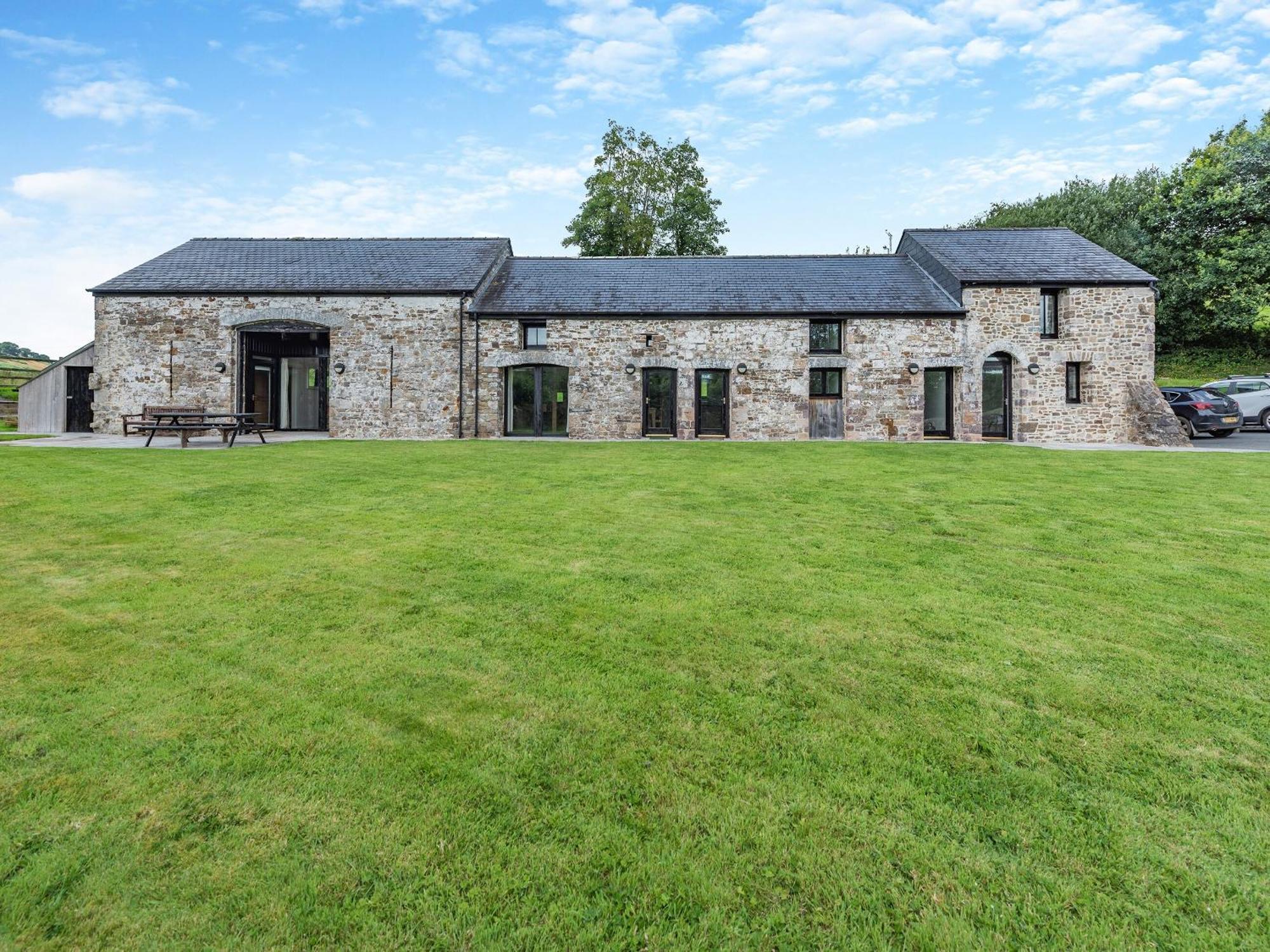 Villa Y Stabl Llanwrda Exterior foto
